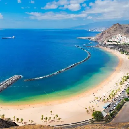 With Teide Views By The Beach Apartment *